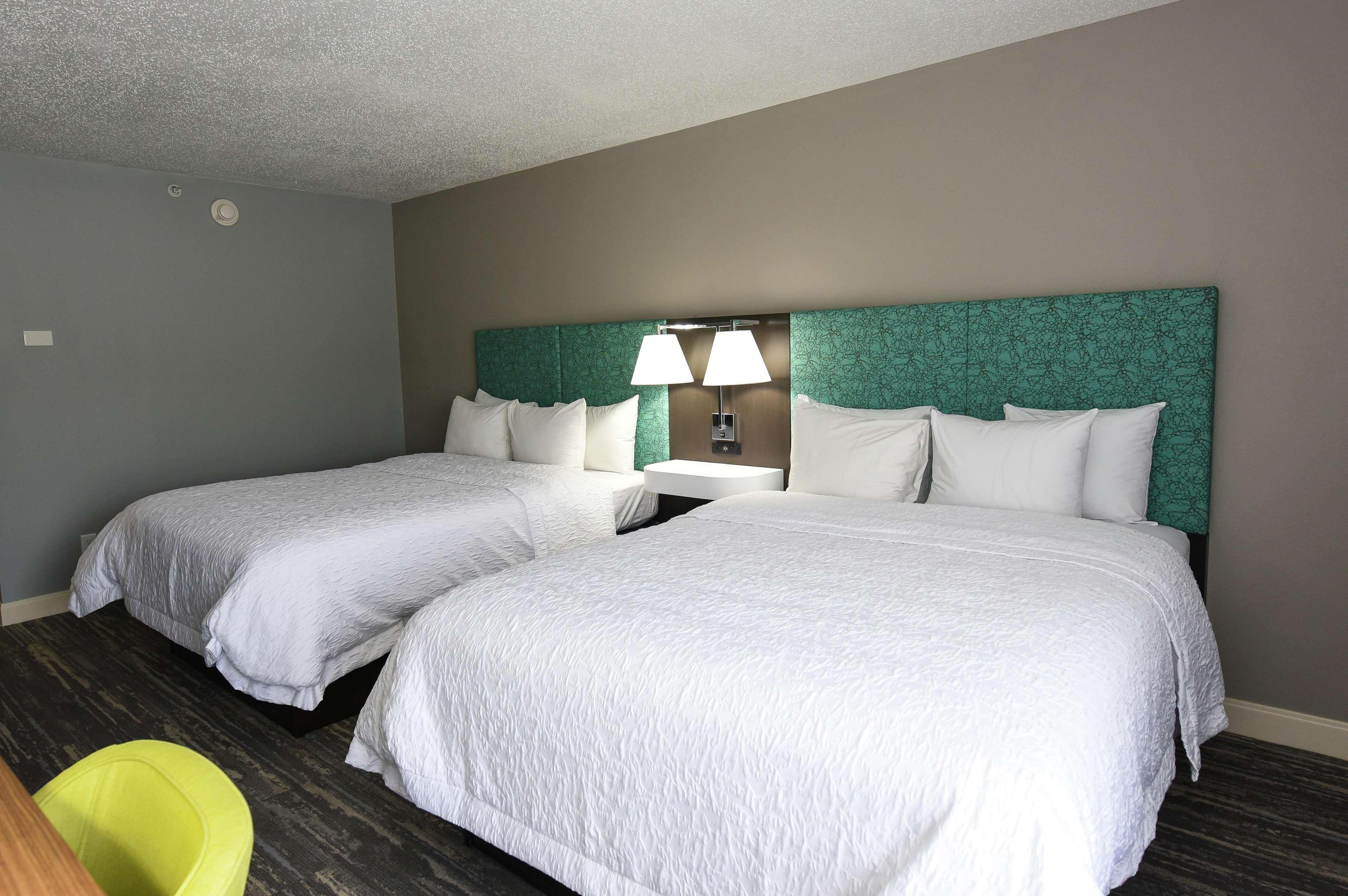 Hampton Youngstown-north 3*