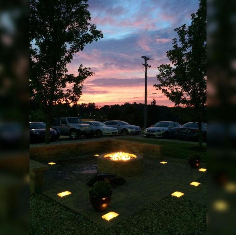 Hampton Youngstown-north 3*