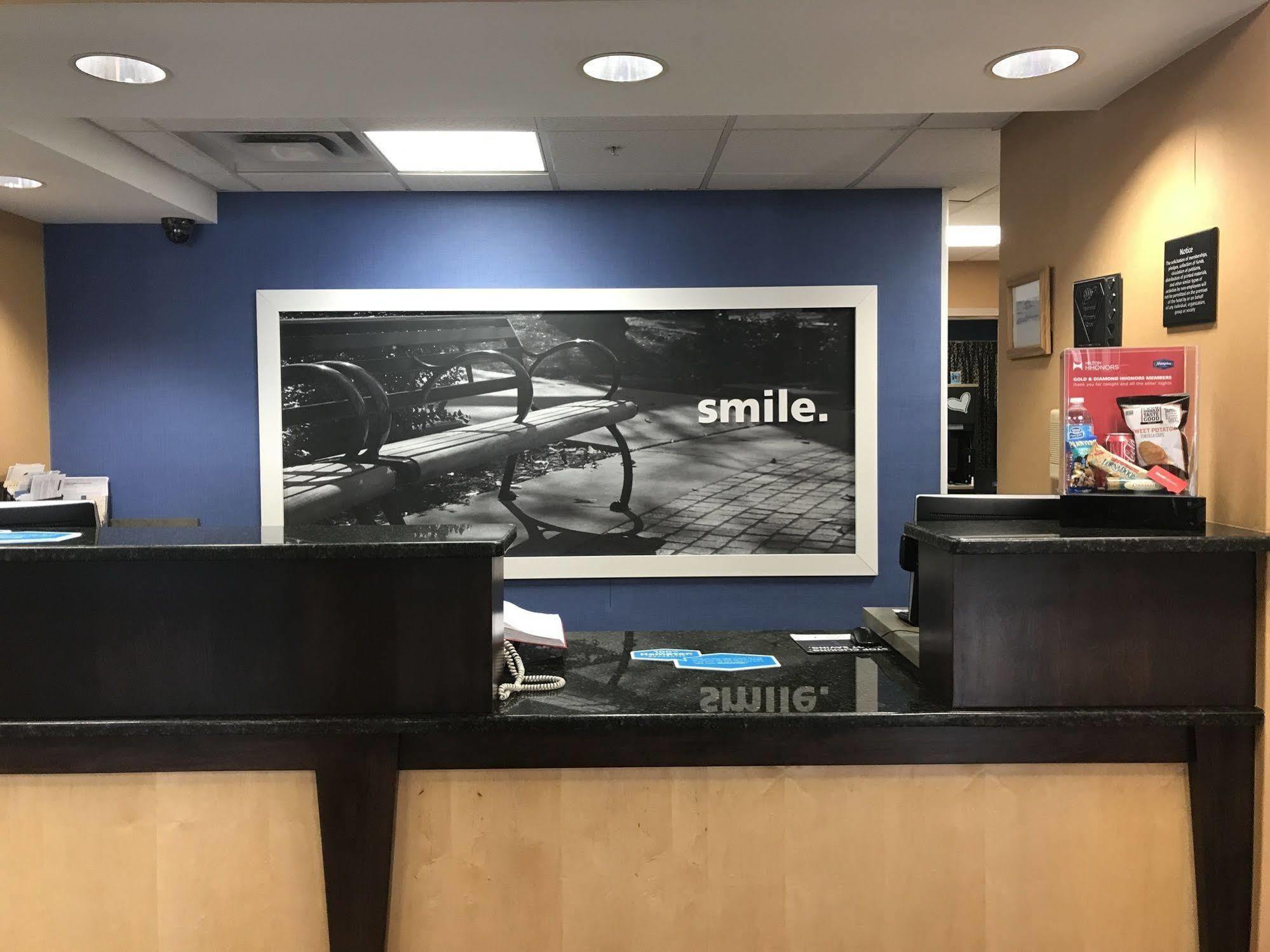 Hampton Youngstown-north 3* Youngstown