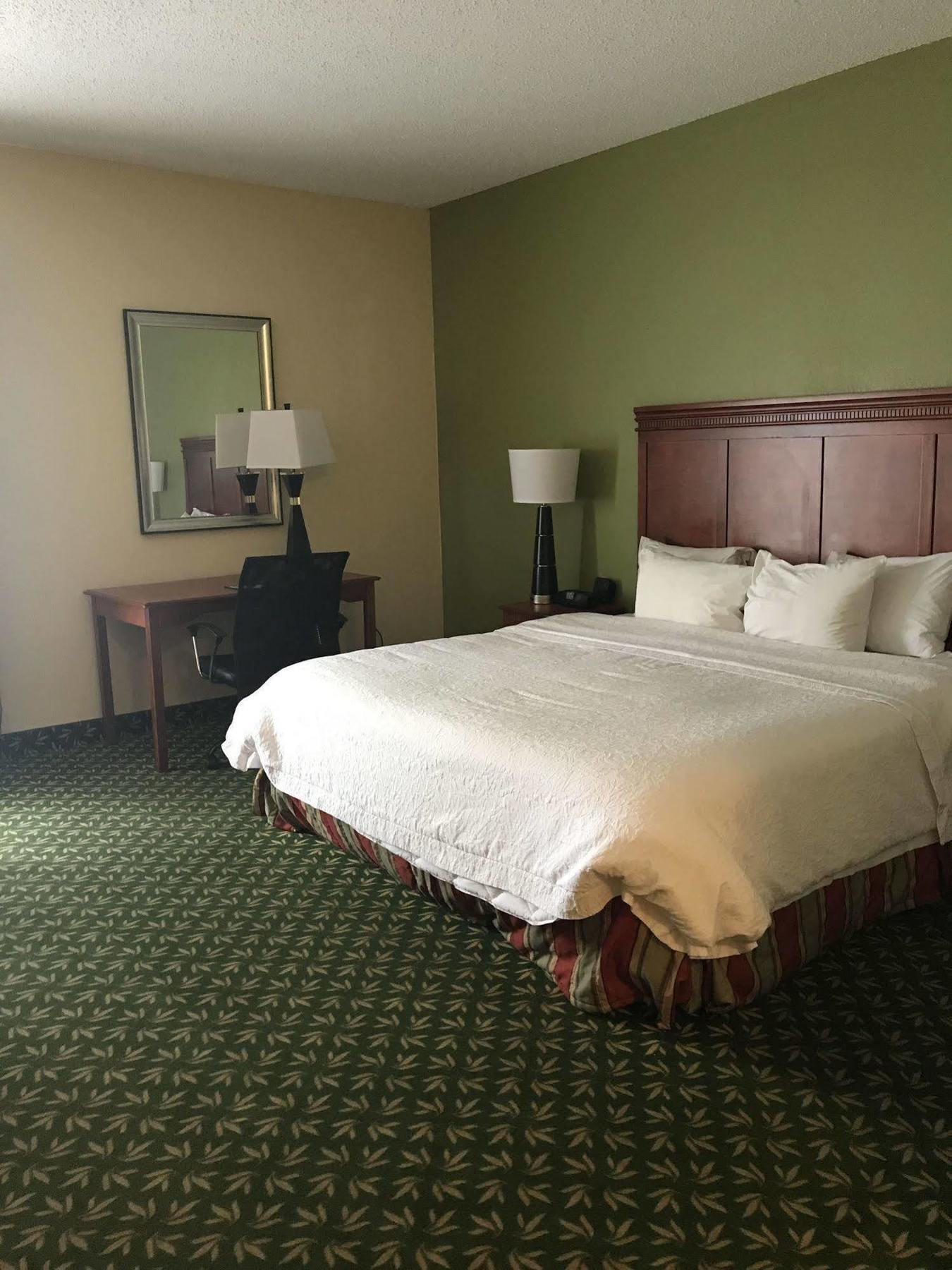 Hampton Youngstown-north Hotel 3*