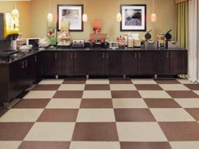 Hotel Hampton Youngstown-north